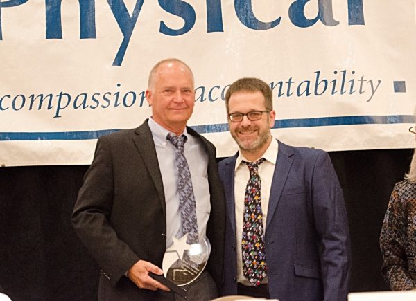 Dr. Steven Anderson Receives Joseph Black Friend of Physical Therapy Award!