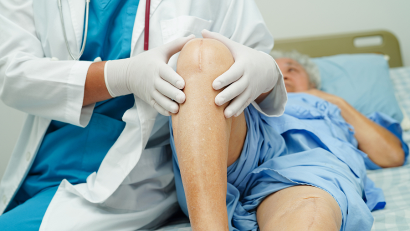 Nano Knee vs Traditional Knee Replacement
